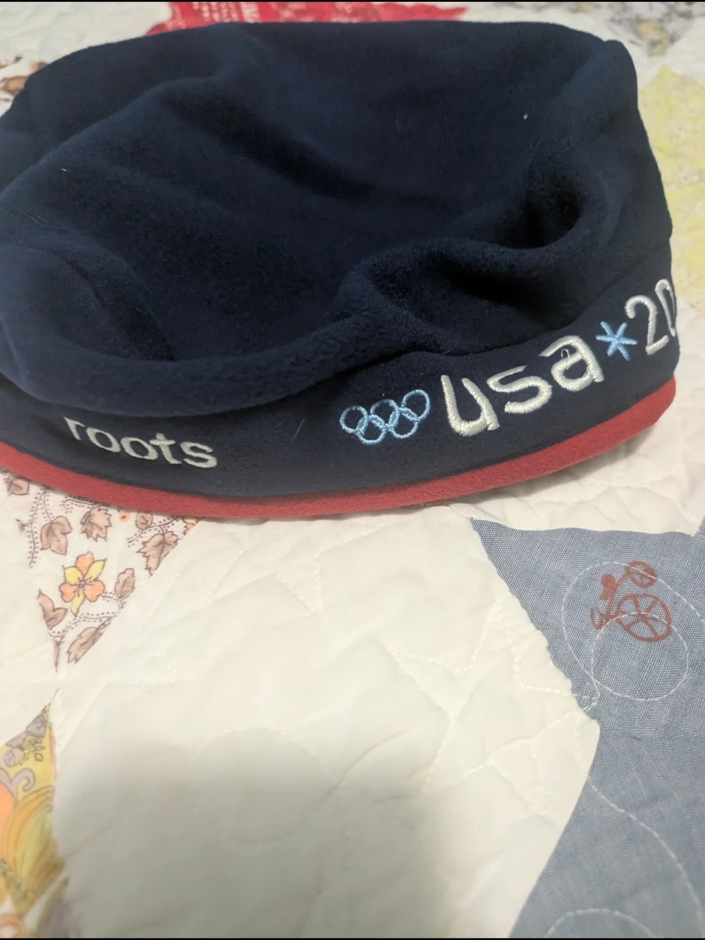 Roots Navy and Red USA Embroidered Beret